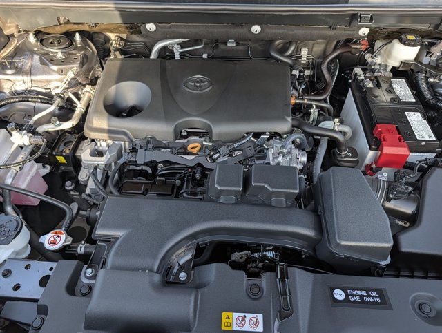 Used 2025 Toyota RAV4 LE AWD/4WD image 34