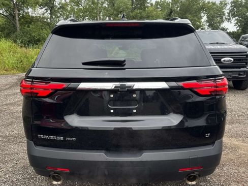 Used 2023 Chevrolet Traverse LT w/ Rear Camera Mirror Package AWD/4WD image 6