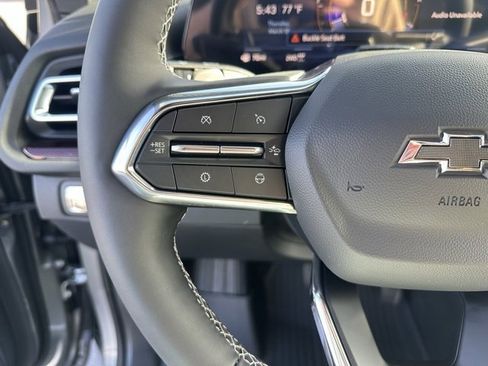 New 2026 Chevrolet Traverse Z71 w/ Enhanced Driving Package image 4