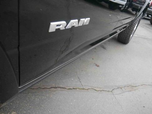 Certified 2021 RAM 2500 Laramie image 29