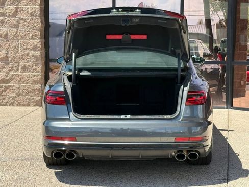 Used 2021 Audi S8 L w/ S8 Executive Package image 13