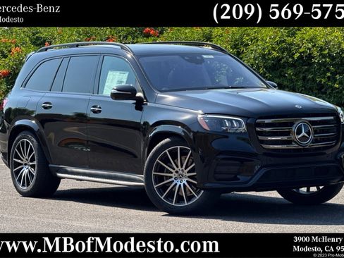 New 2026 Mercedes-Benz GLS 580 4MATIC image 1