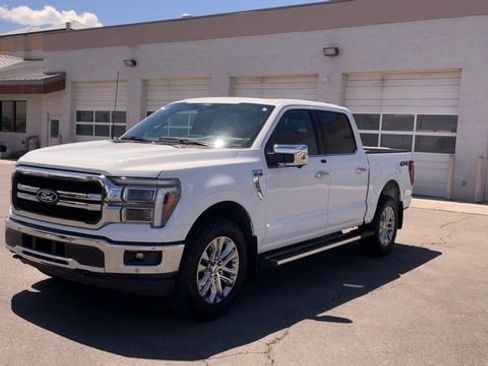 Used 2025 Ford F150 Lariat w/ Equipment Group 502A High AWD/4WD image 5