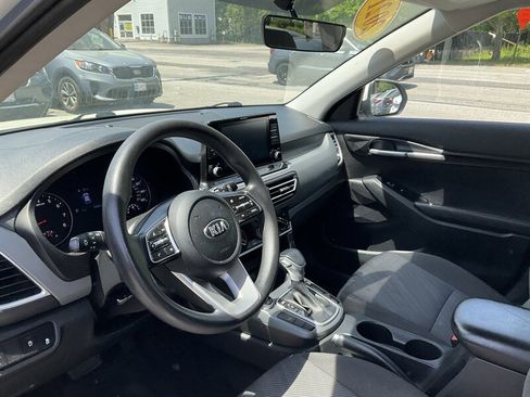 Used 2021 Kia Seltos LX AWD/4WD image 17