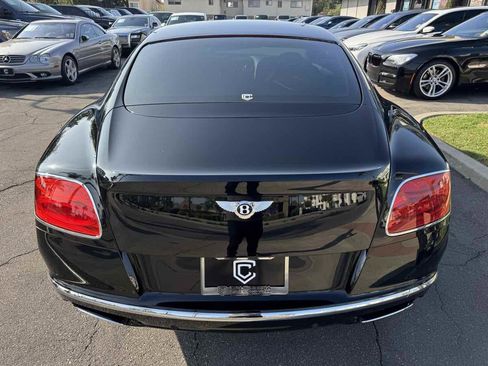 Used 2017 Bentley Continental GT image 5