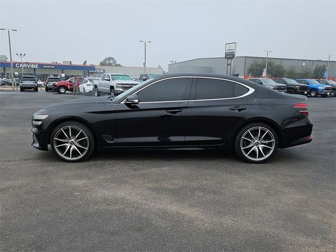 Used 2022 Genesis G70 3.3T image 3