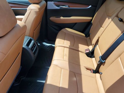 Used 2024 Cadillac XT5 Premium Luxury w/ LPO, Floor Liner Package AWD/4WD image 26