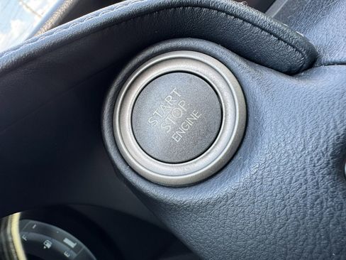 Used 2014 Lexus IS 250 4dr Sport Sdn Auto RWD image 18