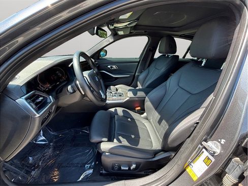 Used 2020 BMW 330i Sedan w/ Convenience Package image 2