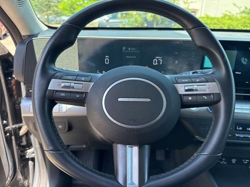 Used 2024 Hyundai Kona SEL AWD/4WD image 7