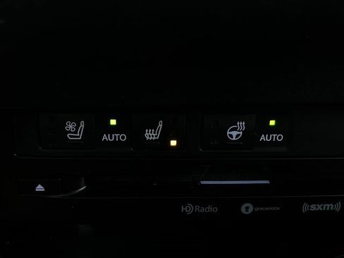 Used 2022 Lexus ES 300h w/ Premium Package image 23