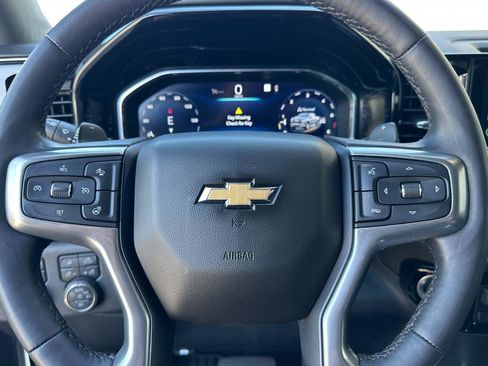 Certified 2022 Chevrolet Silverado 1500 LTZ w/ Technology Package image 31