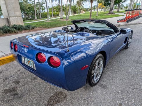 Used 2002 Chevrolet Corvette Convertible image 6