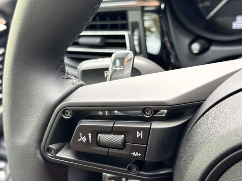 Certified 2025 Porsche Macan Turbo AWD/4WD image 24