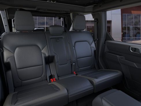 New 2026 Ford Bronco Outer Banks w/ Sasquatch Package AWD/4WD image 11