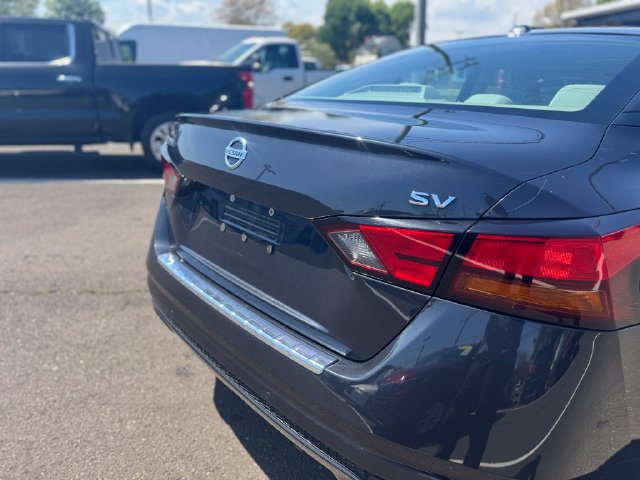 Used 2020 Nissan Altima 2.5 SV FWD image 13