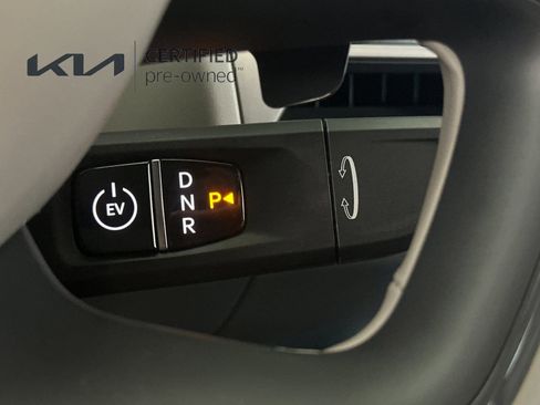 Certified 2024 Kia EV9 Wind AWD/4WD image 24