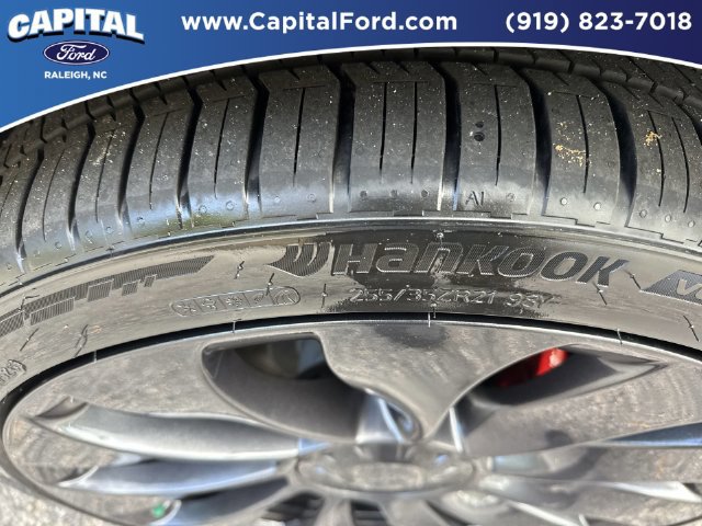 Used 2023 Tesla Model Y Performance AWD/4WD image 14