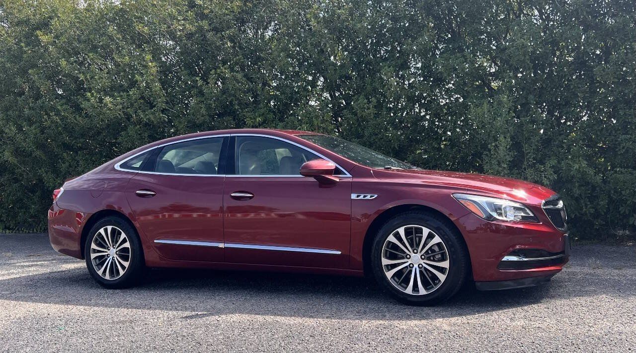 Used 2017 Buick LaCrosse Premium w/ Driver Confidence Package #2 FWD image 10