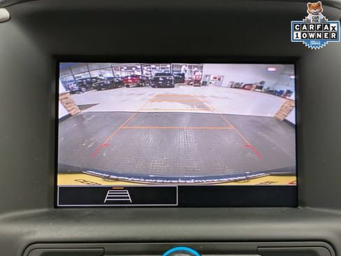 Used 2024 GMC Terrain SLE FWD image 13