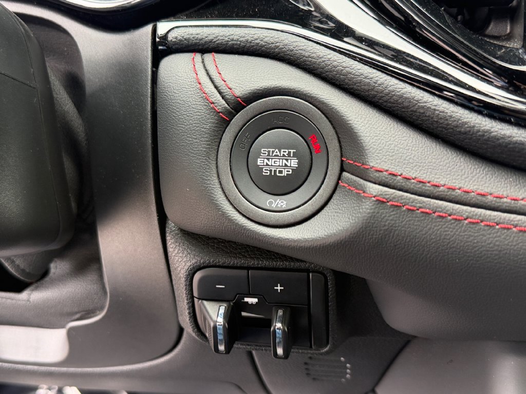 Used 2024 Dodge Durango GT AWD/4WD image 17