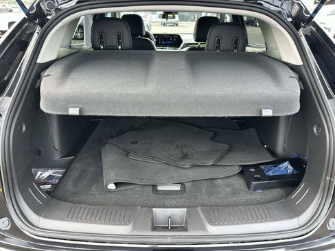 Certified 2024 Chevrolet Trax LT w/ Driver Confidence Package FWD image 9