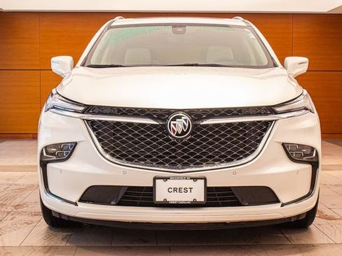 Used 2022 Buick Enclave Avenir w/ Avenir Technology Package image 2