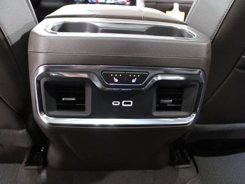 New 2026 GMC Sierra 1500 Denali w/ Denali Reserve Package AWD/4WD image 24