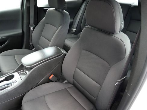 Used 2023 Chevrolet Malibu LS FWD image 11