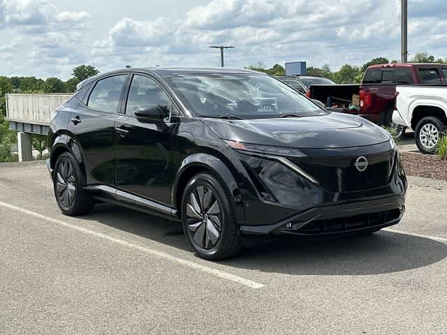 Used 2024 Nissan Ariya AWD image 32