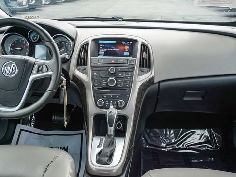 Used 2015 Buick Verano FWD image 15