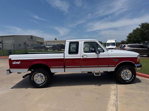 Used 1997 Ford F250 4x4 SuperCab Heavy Duty image 28