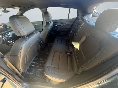 Used 2025 Buick Envista Sport Touring w/ Convenience II Package image 15