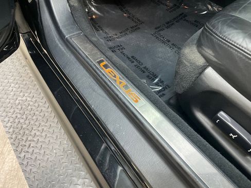 Used 2002 Lexus SC 430 Convertible RWD image 25