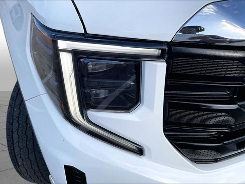 Certified 2022 GMC Sierra 1500 Pro w/ Convenience Package RWD image 25
