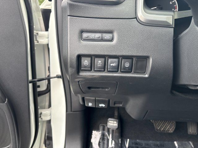 Certified 2022 Nissan Murano SL AWD/4WD image 31