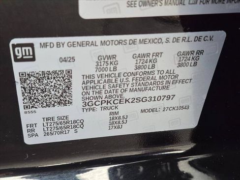 Used 2025 Chevrolet Silverado 1500 Custom Trail Boss AWD/4WD image 24