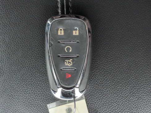 Used 2023 Chevrolet Malibu LT w/ Driver Confidence Package FWD image 32