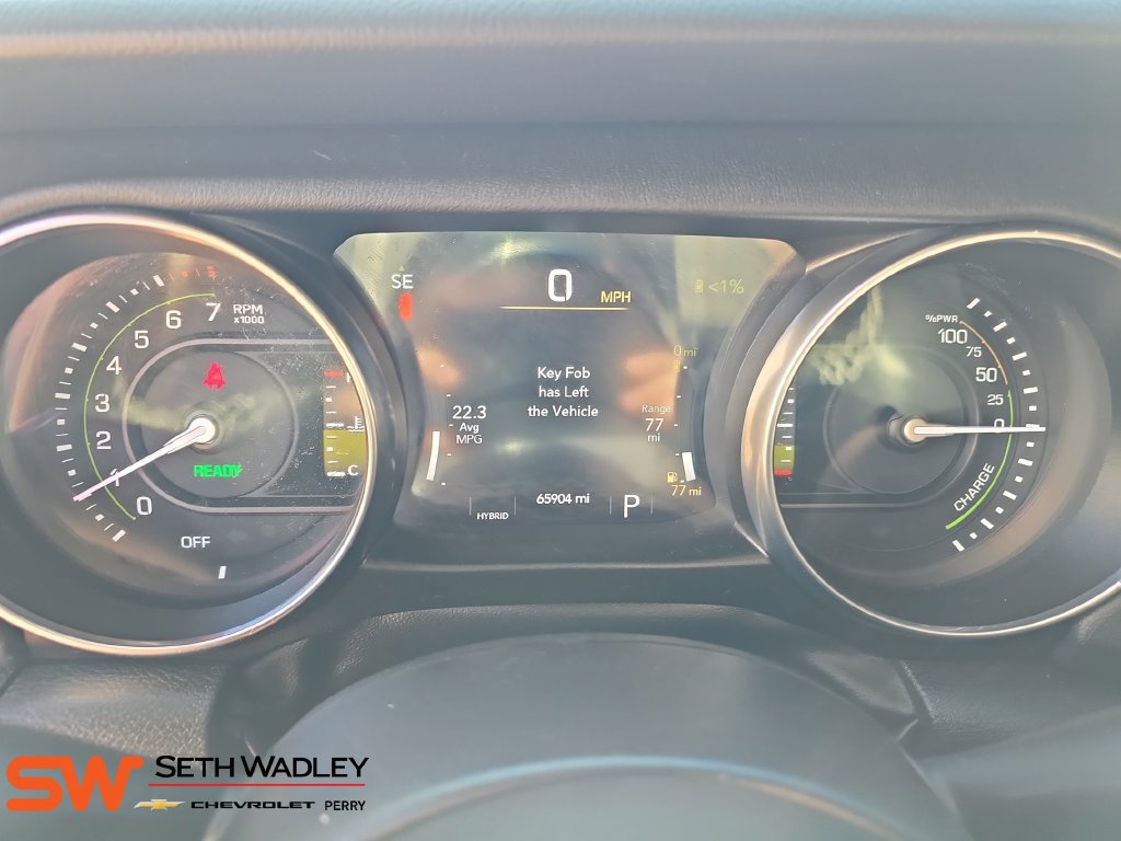 Used 2022 Jeep Wrangler Unlimited Sahara w/ Cold Weather Group AWD/4WD image 19