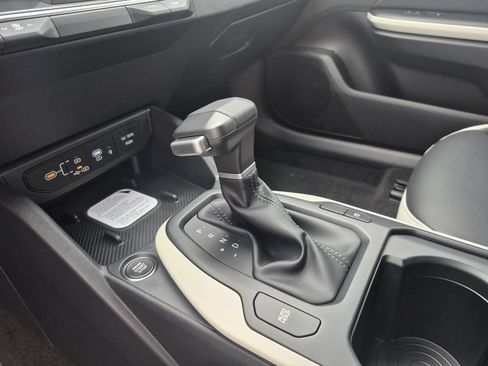 New 2026 Kia K4 GT-Line FWD image 9