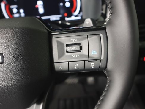 New 2026 Nissan Pathfinder SL AWD/4WD image 13