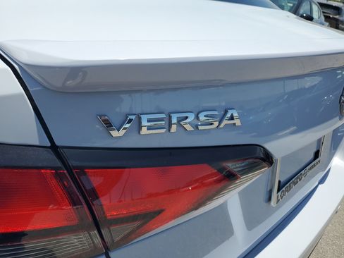 Used 2025 Nissan Versa SR w/ Trunk Package FWD image 25