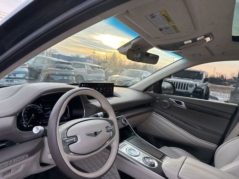 Used 2021 Genesis GV80 3.5T w/ Prestige Package 07 image 12