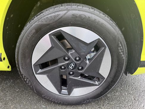 Used 2024 Hyundai Kona SEL image 52