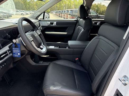 New 2026 Hyundai Santa Fe Limited FWD image 10