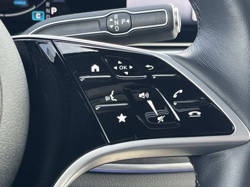 Certified 2025 Mercedes-Benz GLE 350 4MATIC image 26