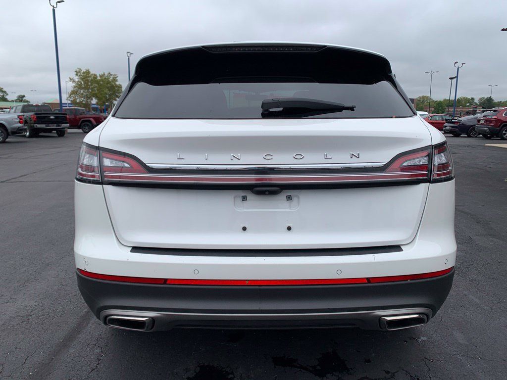 Used 2023 Lincoln Nautilus AWD w/ Premium Package image 4