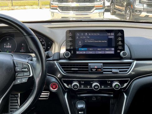 Used 2022 Honda Accord Sport image 6