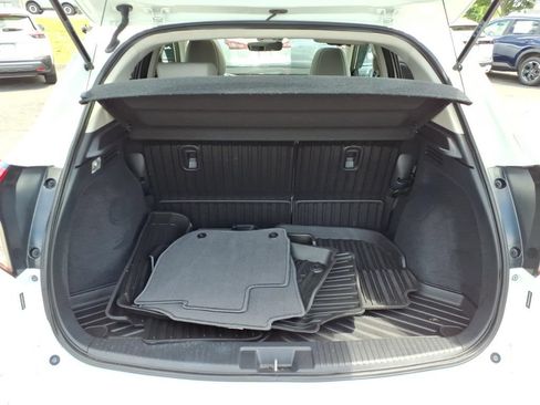 Used 2019 Honda HR-V Touring image 12