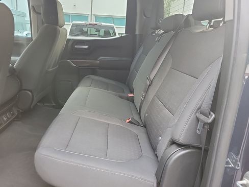 Used 2020 GMC Sierra 1500 SLE w/ SLE Value Package image 33